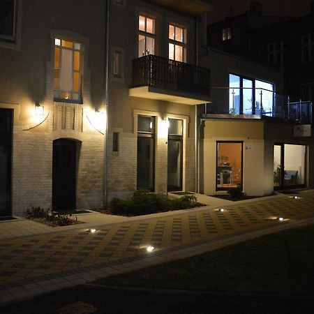 Homewell Apartments Pod Szczerbatym Poznań Exterior foto